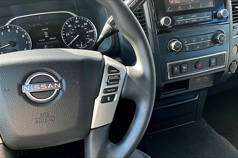 Used 2023 Nissan Titan SV RWD image 21