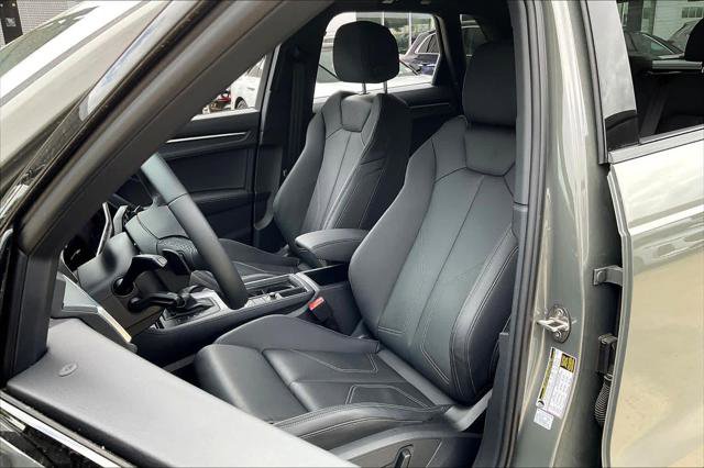 Certified 2025 Audi Q3 2.0T Premium w/ Convenience Package AWD/4WD image 8