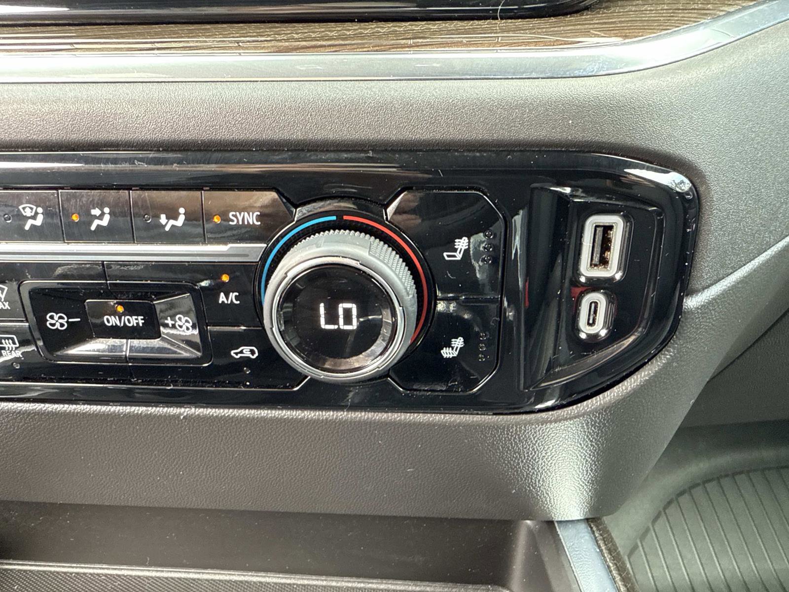 Used 2024 Chevrolet Silverado 1500 LT Trail Boss w/ Convenience Package II image 28