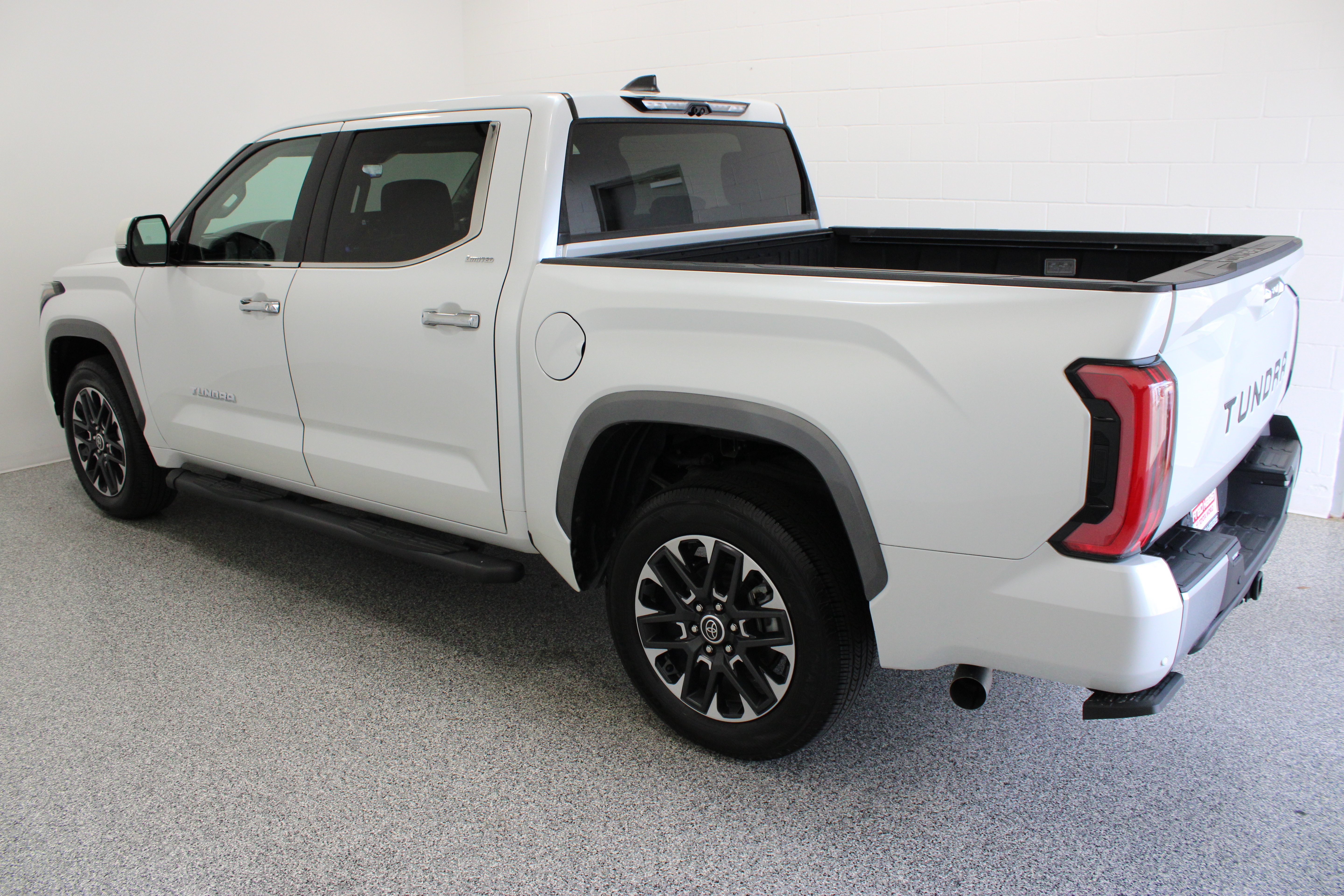 Used 2024 Toyota Tundra Limited RWD image 10