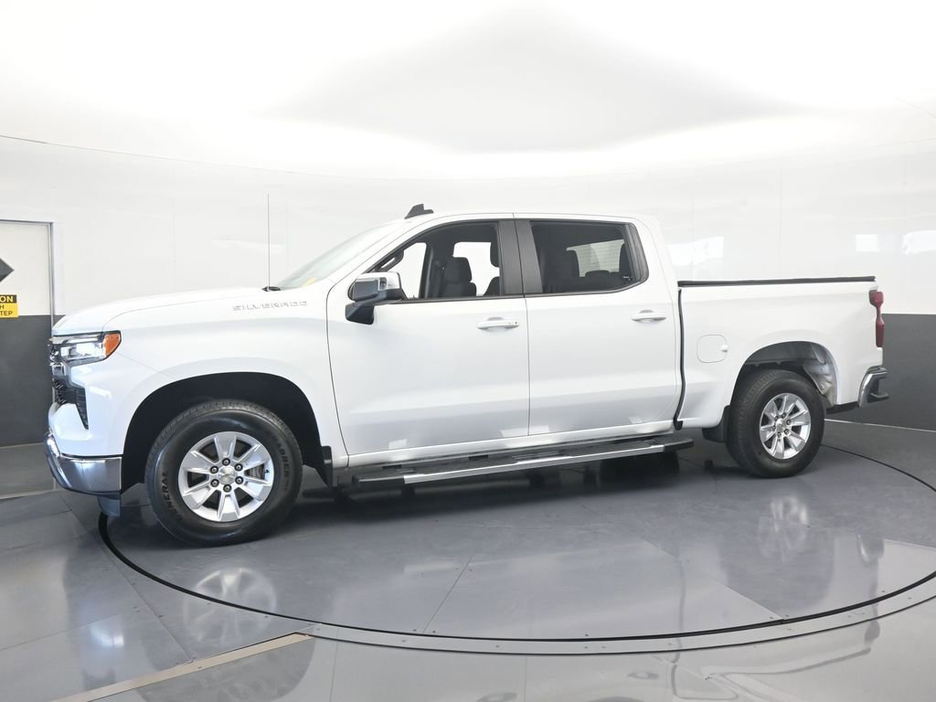 Used 2023 Chevrolet Silverado 1500 LT image 2