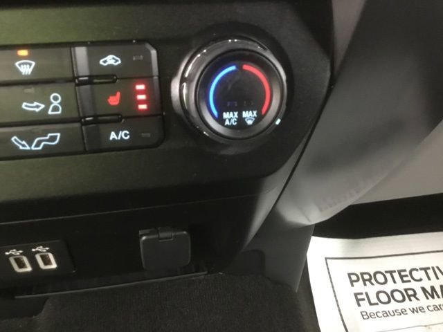 Used 2020 Ford F150 XLT w/ Equipment Group 302A Luxury image 28