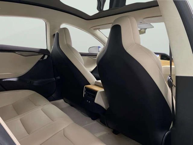 Used 2018 Tesla Model S 75D image 27