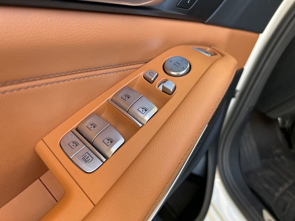 Used 2022 BMW X7 xDrive40i w/ M Sport Package image 56