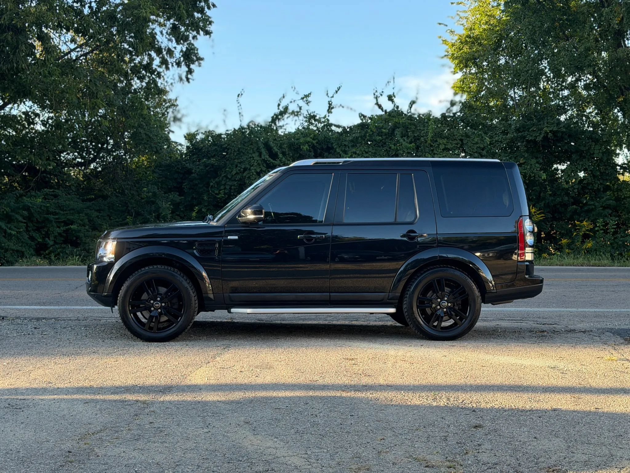 Used 2016 Land Rover LR4 HSE LUX AWD/4WD image 5