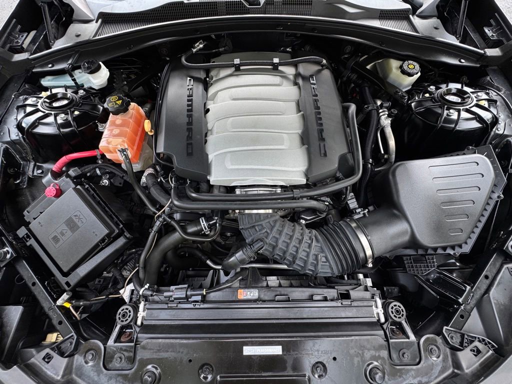 Used 2016 Chevrolet Camaro SS RWD image 10