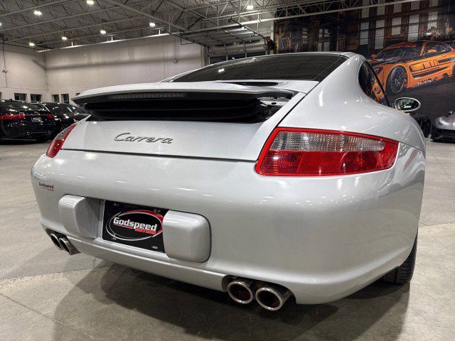 Used 2005 Porsche 911 Carrera image 34