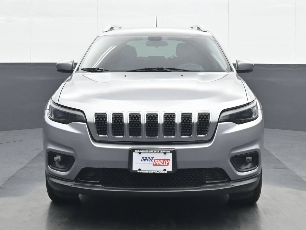Used 2019 Jeep Cherokee Latitude Plus AWD/4WD image 1