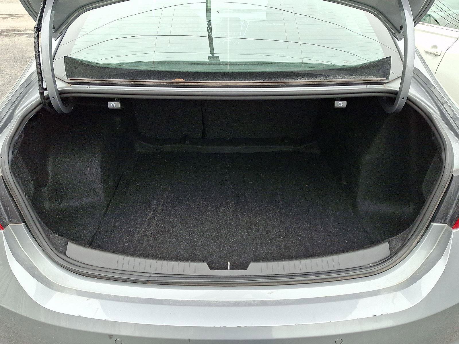 Used 2024 Chevrolet Malibu LT FWD image 28