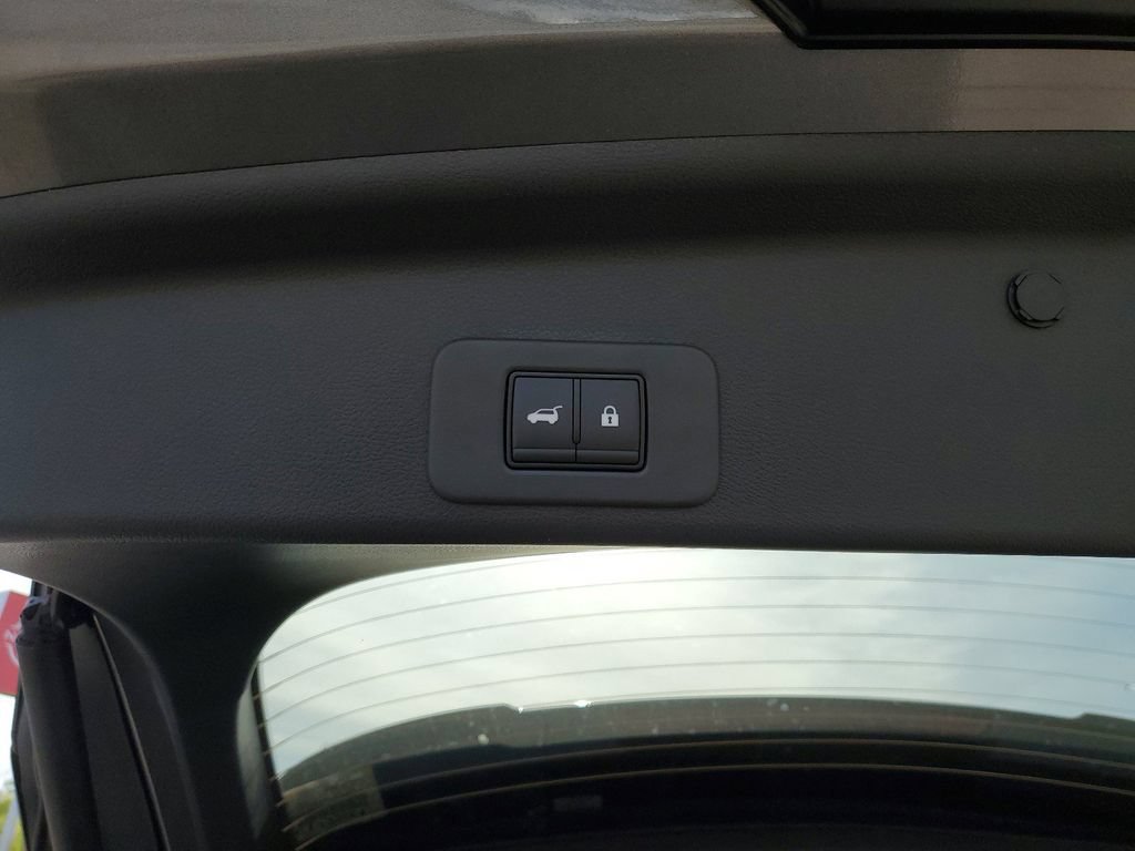 New 2026 Nissan Murano Platinum w/ Cargo Package AWD/4WD image 9