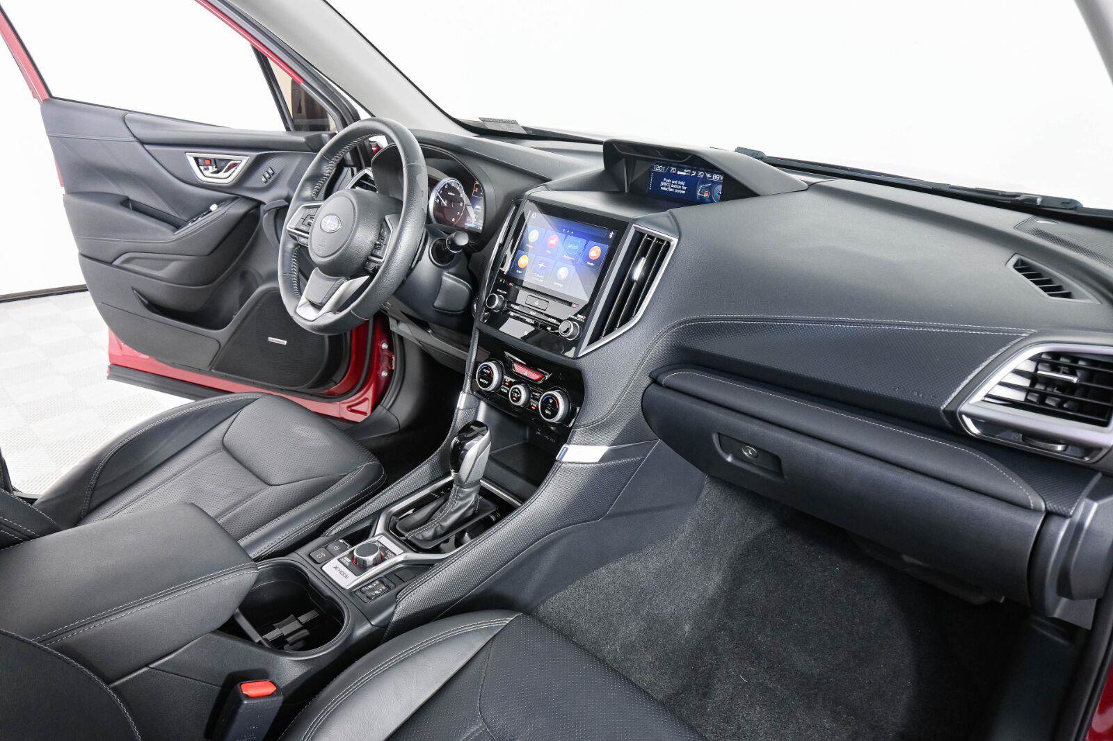 Used 2020 Subaru Forester Touring AWD/4WD image 25
