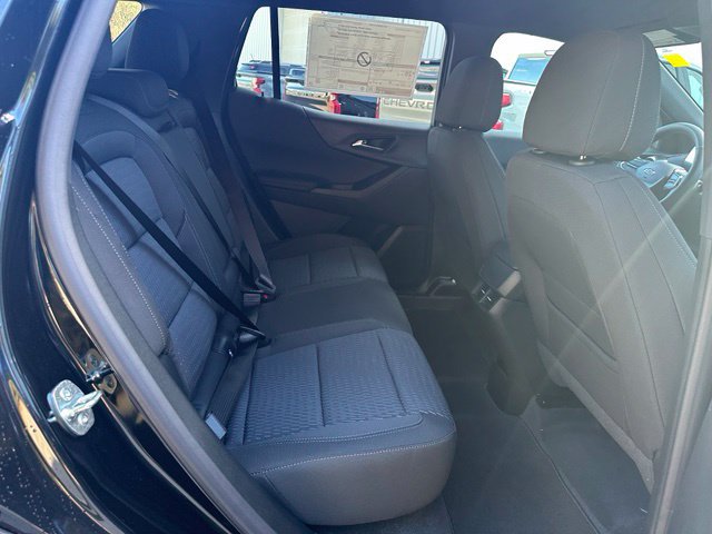 New 2027 Chevrolet Equinox LT w/ Midnight Edition AWD/4WD image 17