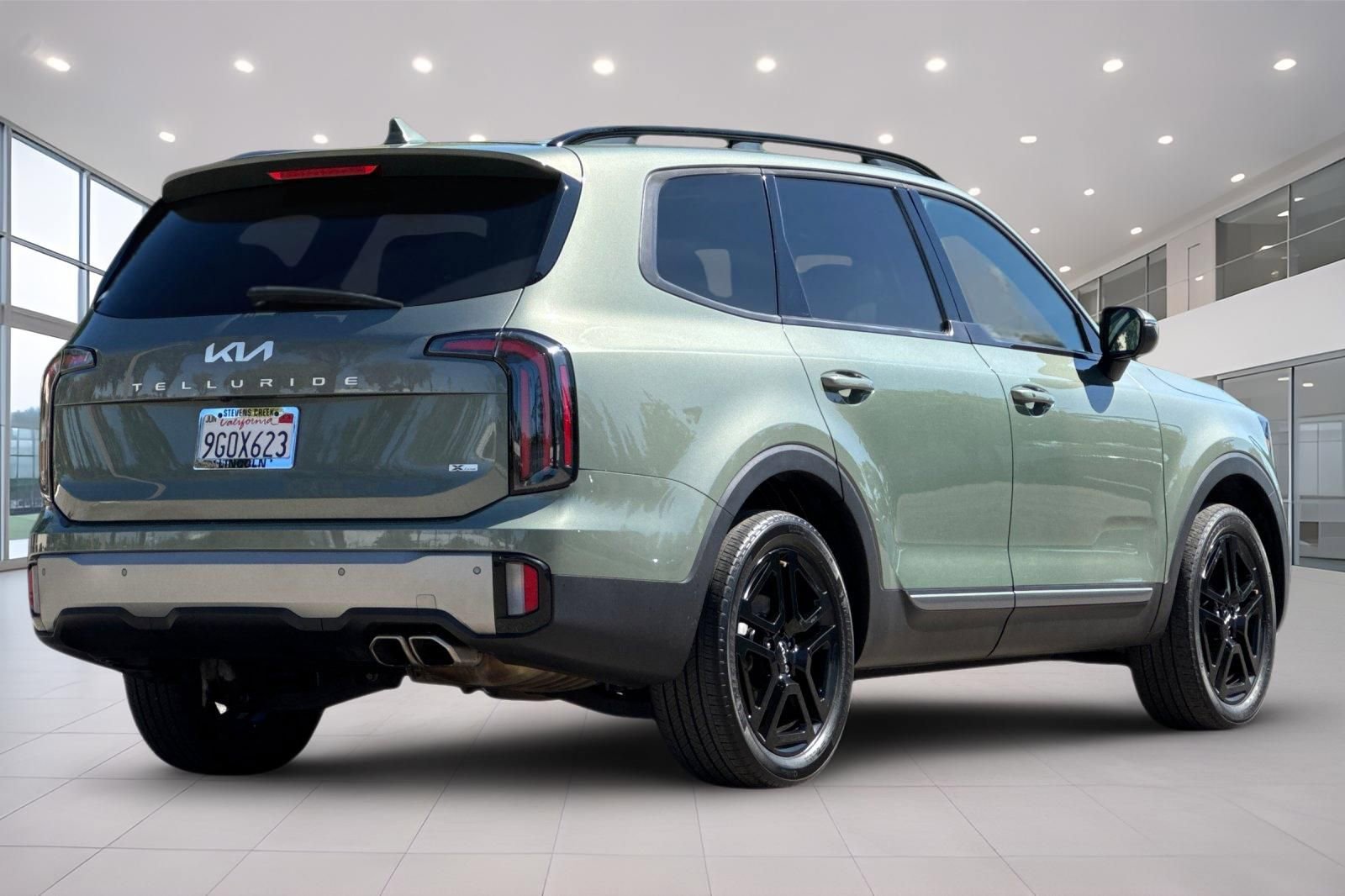 Used 2023 Kia Telluride EX X-Line image 4