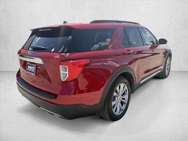 Used 2023 Ford Explorer XLT w/ Equipment Group 202A RWD image 5