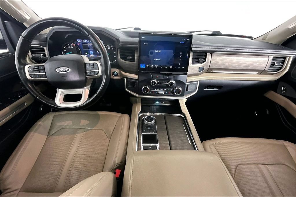 Used 2022 Ford Expedition Max Limited RWD image 15