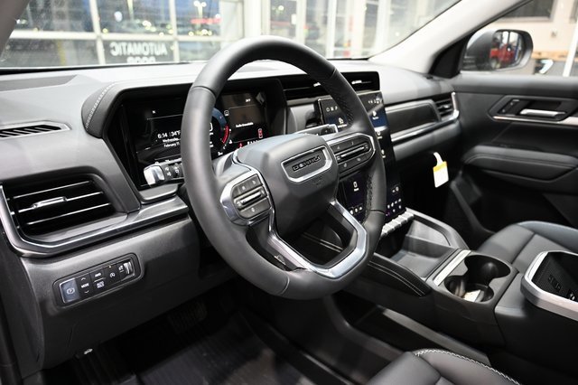 New 2026 GMC Terrain Denali w/ LPO, Floor Liner Package image 21