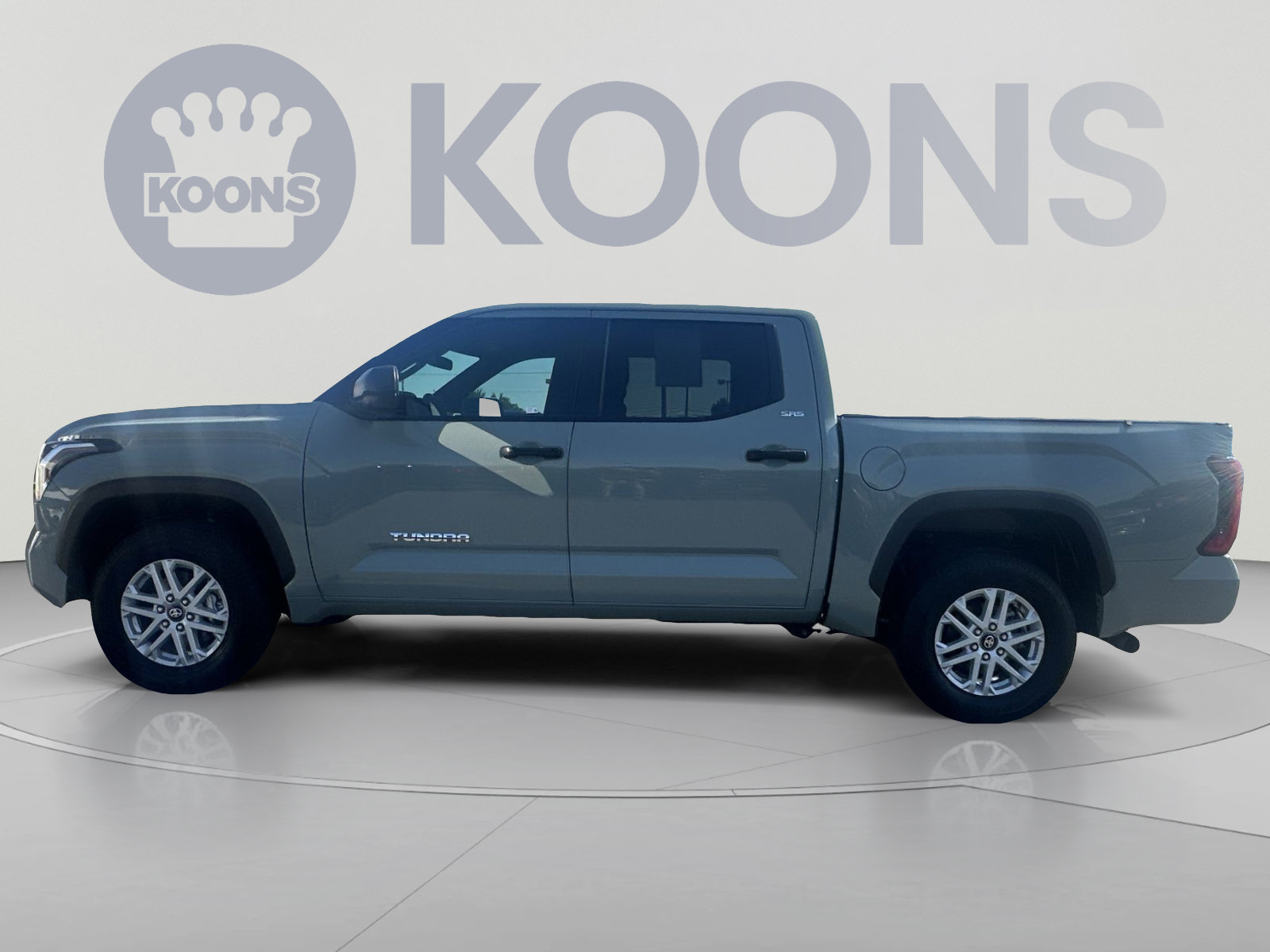 Used 2025 Toyota Tundra SR5 AWD/4WD image 7