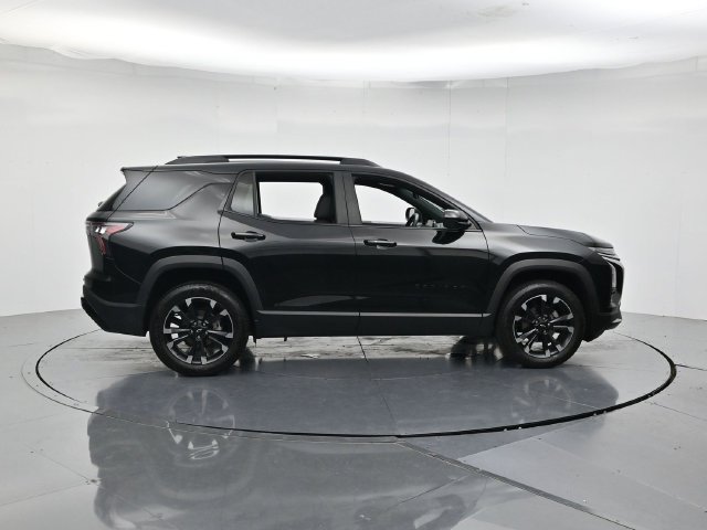 Used 2025 Chevrolet Equinox RS w/ Safety and Technology Package AWD/4WD image 2