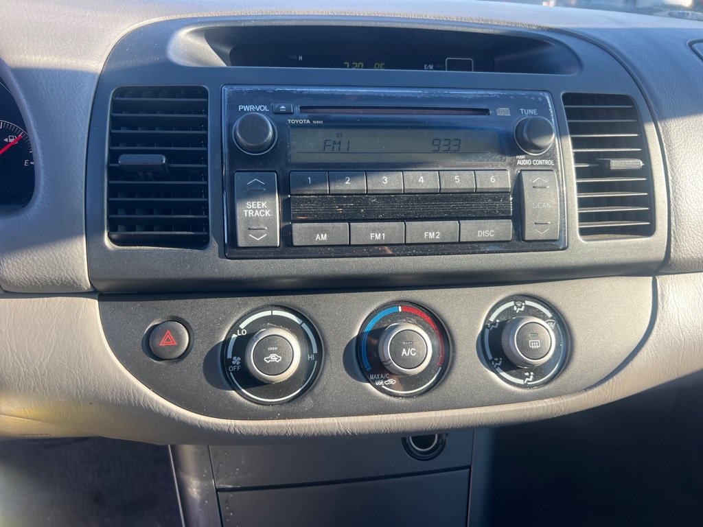Used 2006 Toyota Camry LE FWD image 26