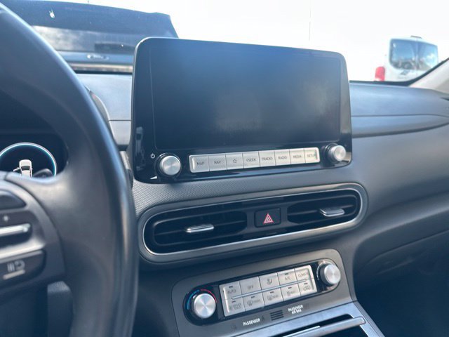 Used 2023 Hyundai Kona SEL FWD image 13
