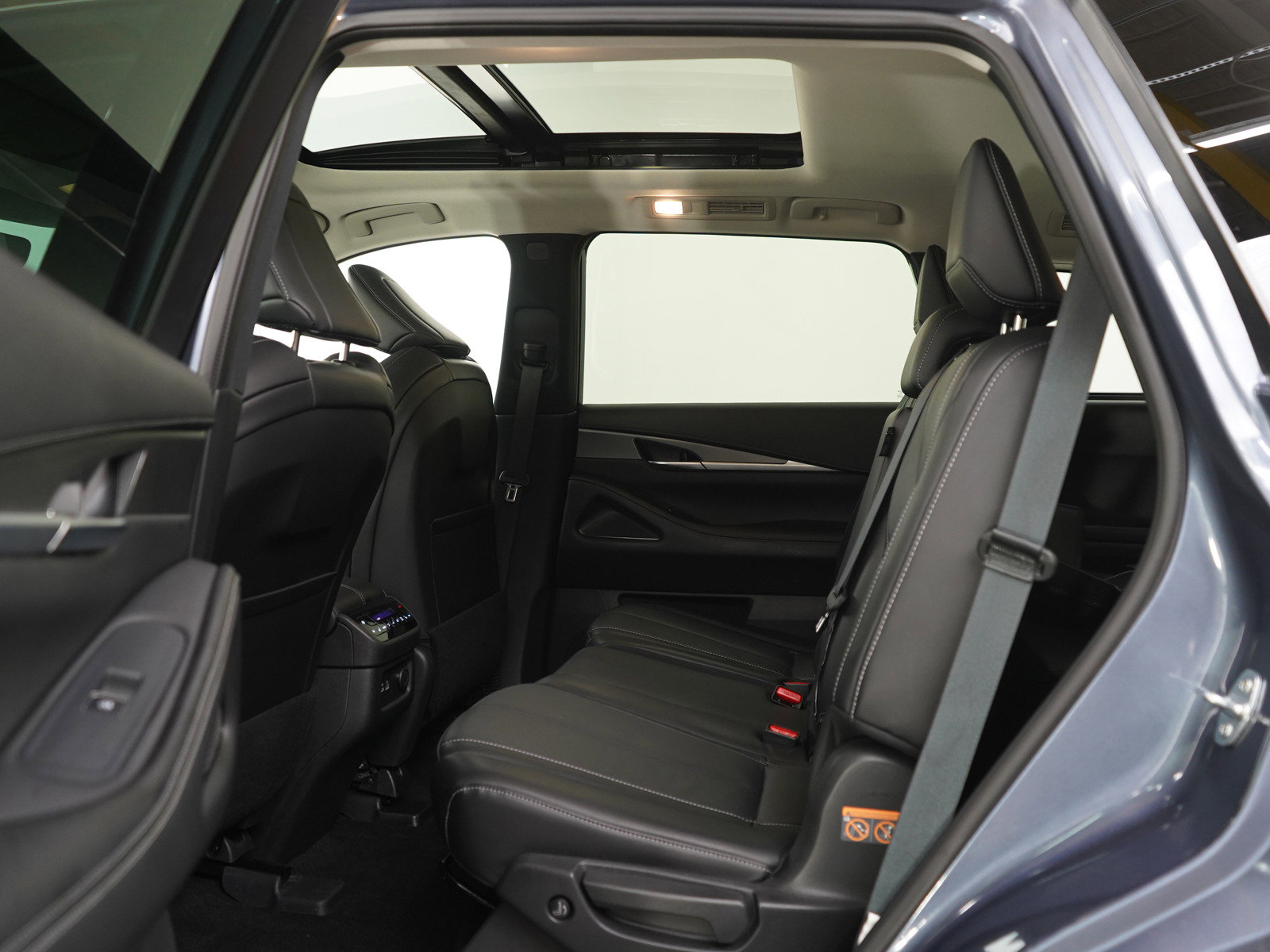 Used 2024 INFINITI QX60 Luxe AWD/4WD image 20