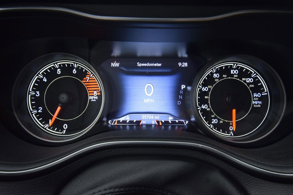 Used 2022 Jeep Cherokee Latitude Lux AWD/4WD image 18