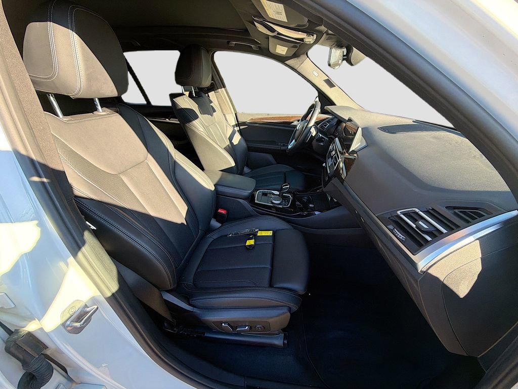 Used 2024 BMW X3 sDrive30i image 16