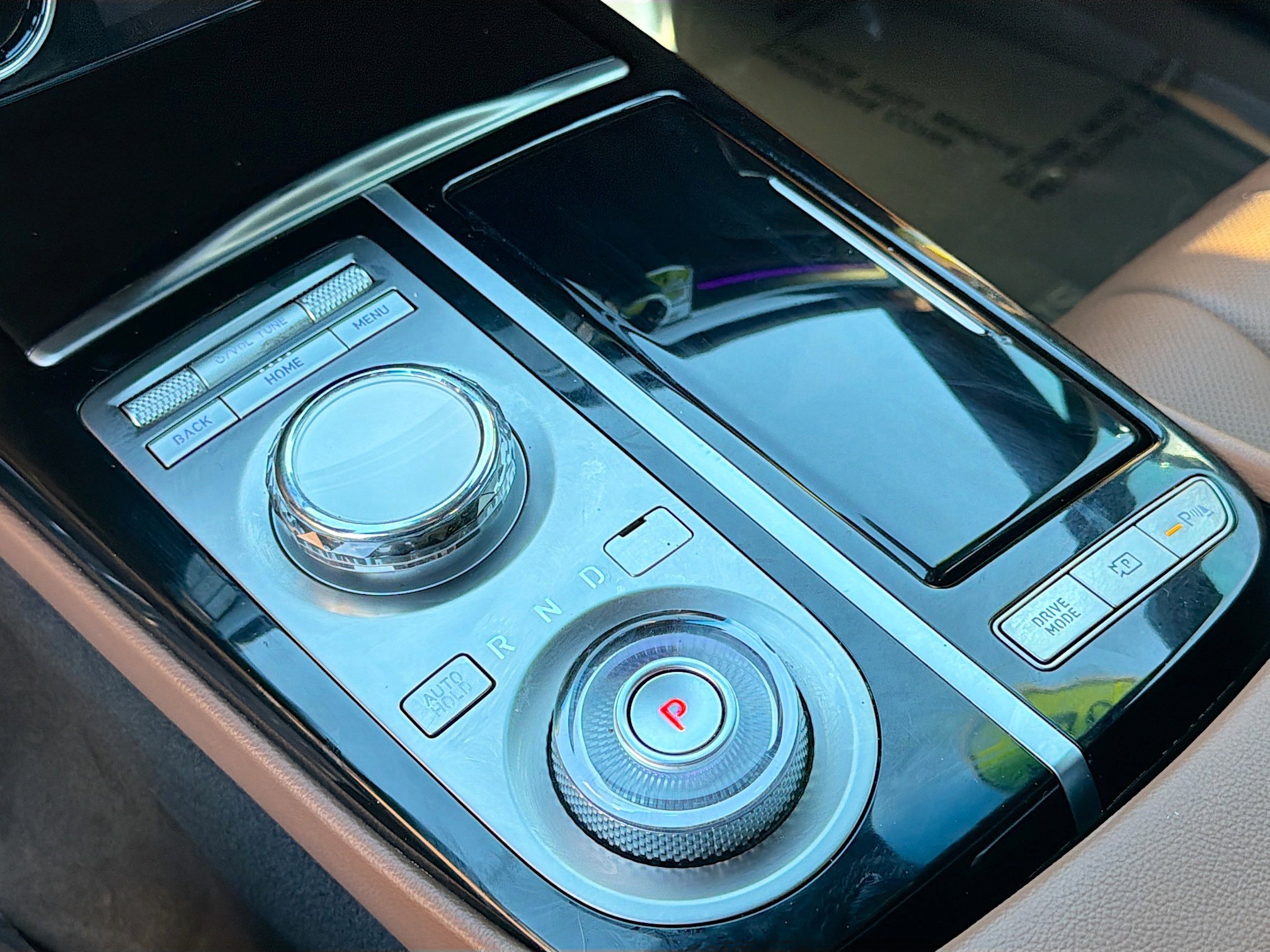 Used 2024 Genesis G80 2.5T image 27