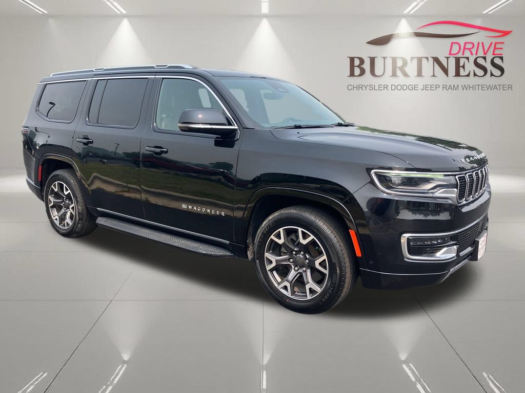 Used 2024 Jeep Wagoneer Series III AWD/4WD image 9
