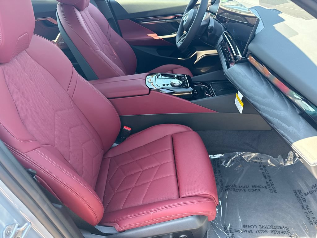 New 2027 BMW i5 M60 w/ M Sport Package AWD/4WD image 13