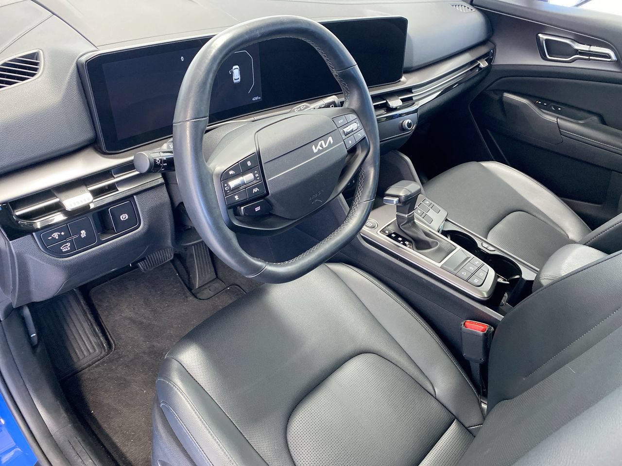 Certified 2026 Kia Sportage SX FWD image 21