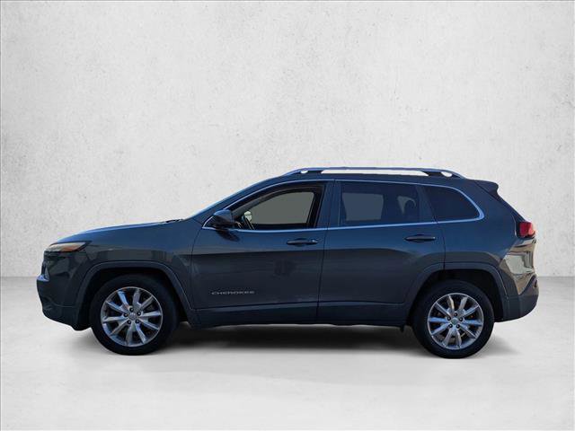 Used 2016 Jeep Cherokee Limited image 8