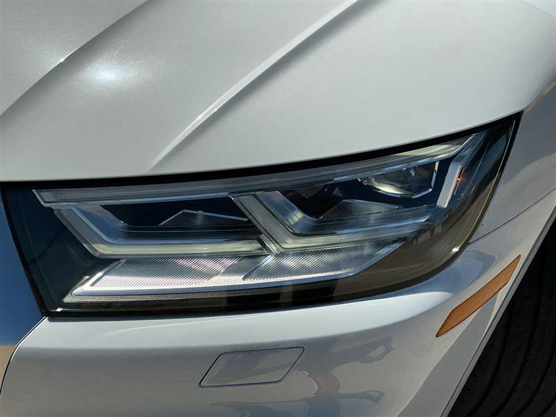 Used 2019 Audi SQ5 Premium Plus image 19