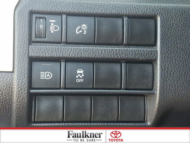 Certified 2024 Toyota Tacoma TRD Off-Road AWD/4WD image 27
