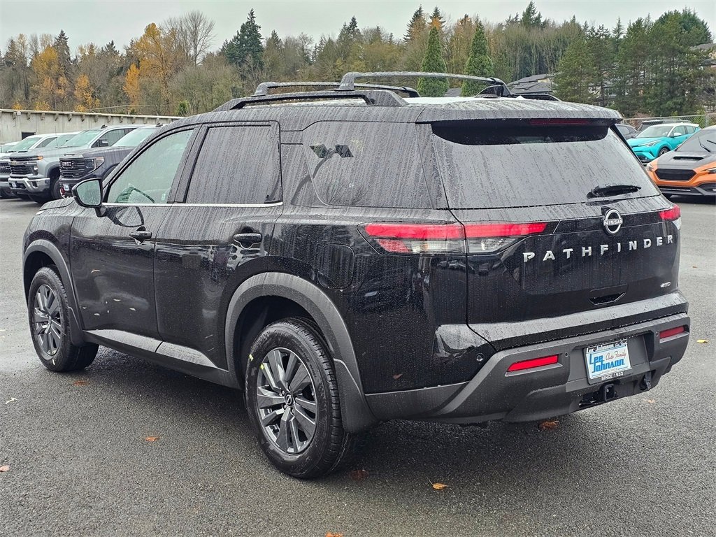 New 2025 Nissan Pathfinder SV w/ SV Premium Package image 7