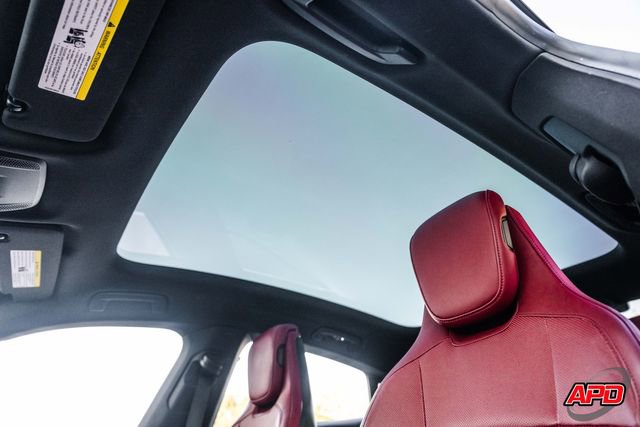 Used 2021 Porsche Taycan 4S w/ Premium Package image 22