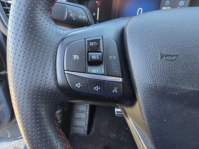 Used 2024 Ford Escape ST-Line image 27