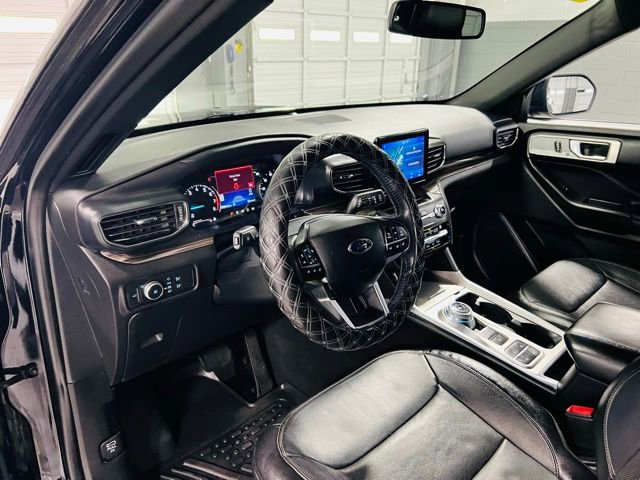 Used 2020 Ford Explorer Limited RWD image 26
