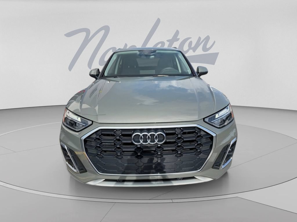 Used 2024 Audi Q5 2.0T Premium Plus AWD/4WD image 2