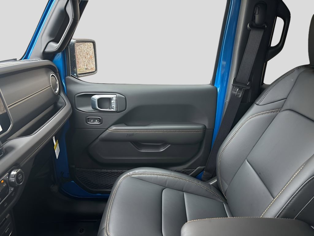 New 2025 Jeep Wrangler Unlimited Sahara w/ Safety Group image 21