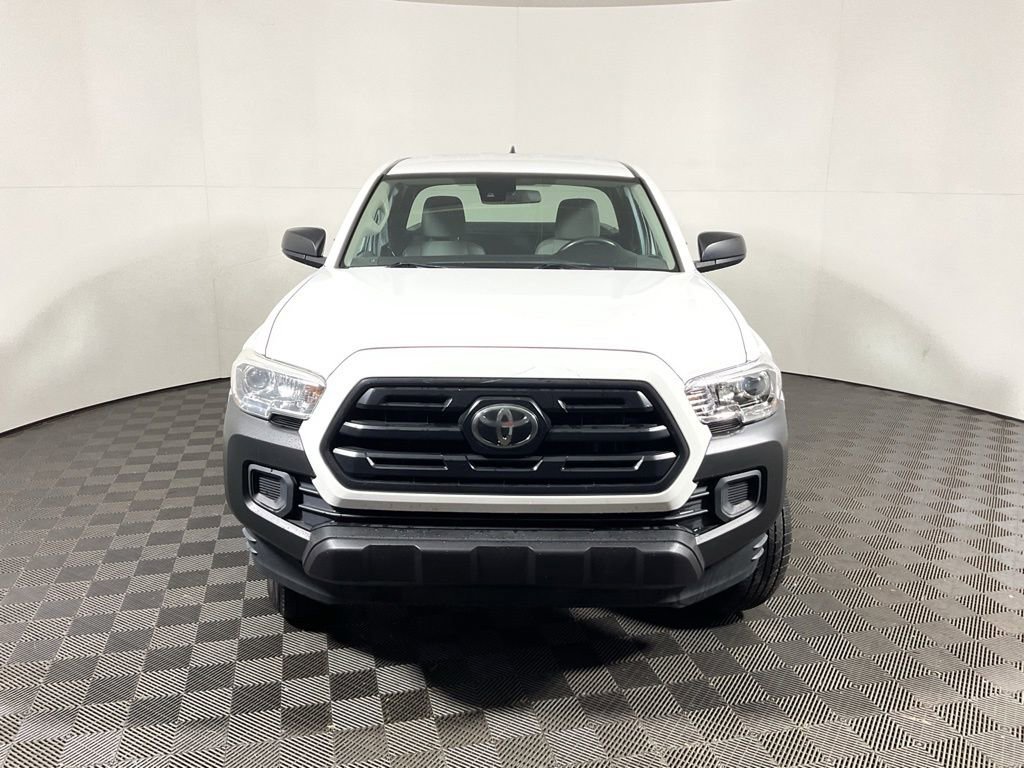 Used 2019 Toyota Tacoma SR image 4