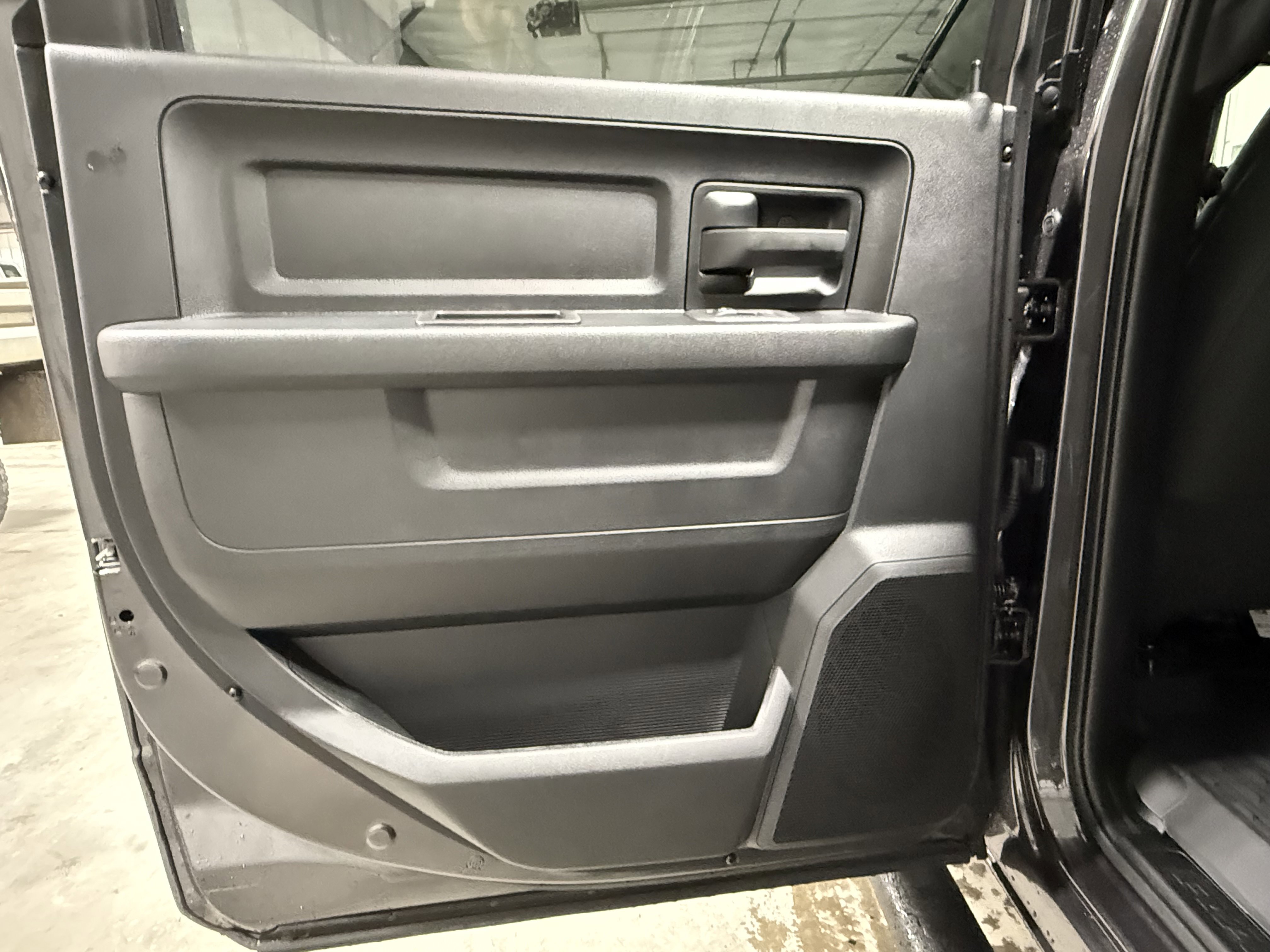 New 2026 RAM 2500 Tradesman AWD/4WD image 17