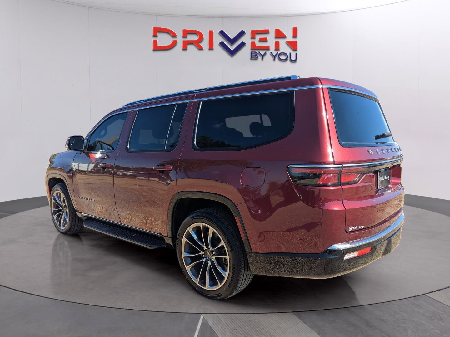 Used 2022 Jeep Wagoneer Series II w/ Premium Group I image 3