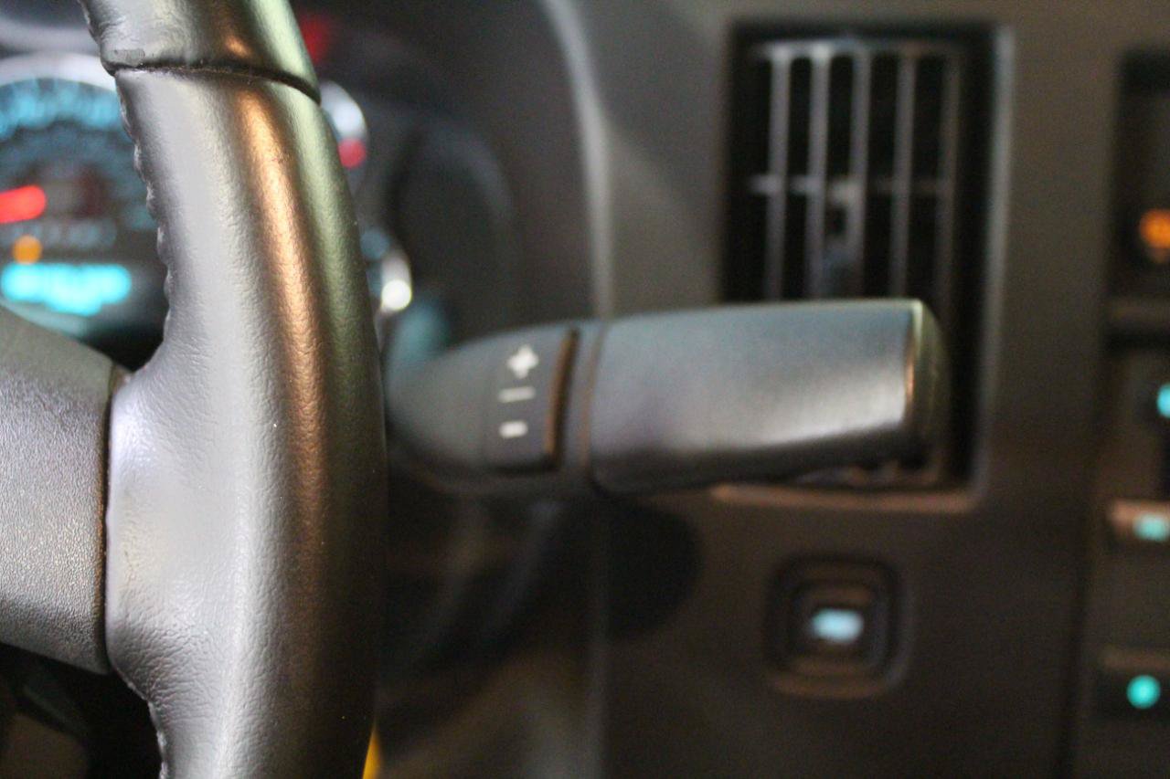 Used 2021 GMC Savana 2500 w/ Enhanced Convenience Package RWD image 14