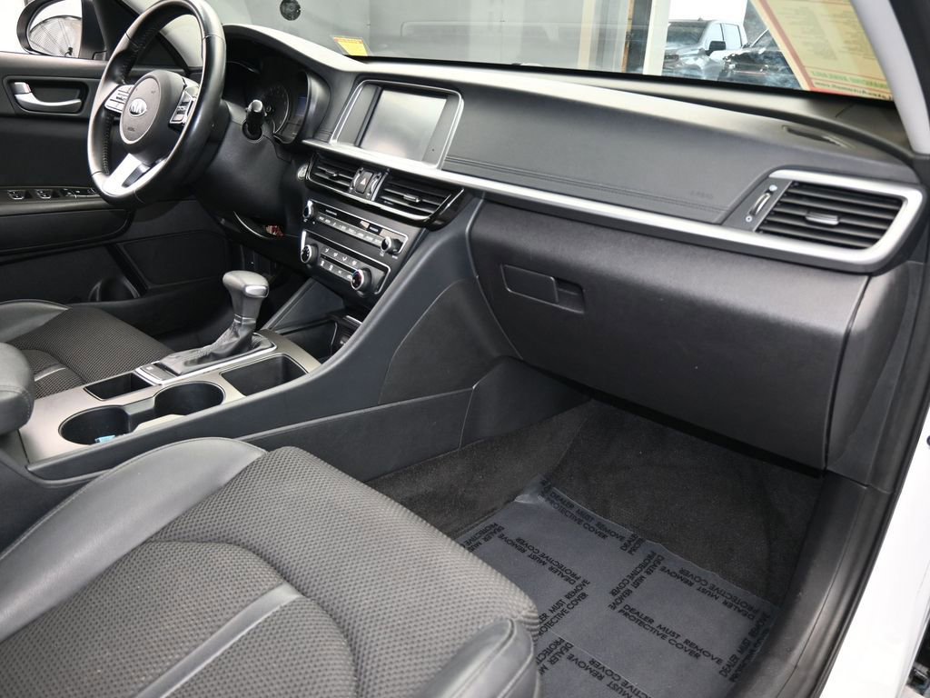 Used 2020 Kia Optima S image 44