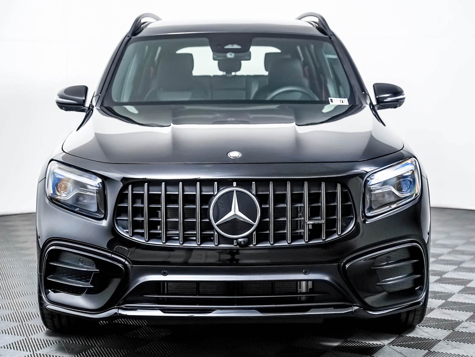 New 2026 Mercedes-Benz GLB 35 AMG 4MATIC image 6