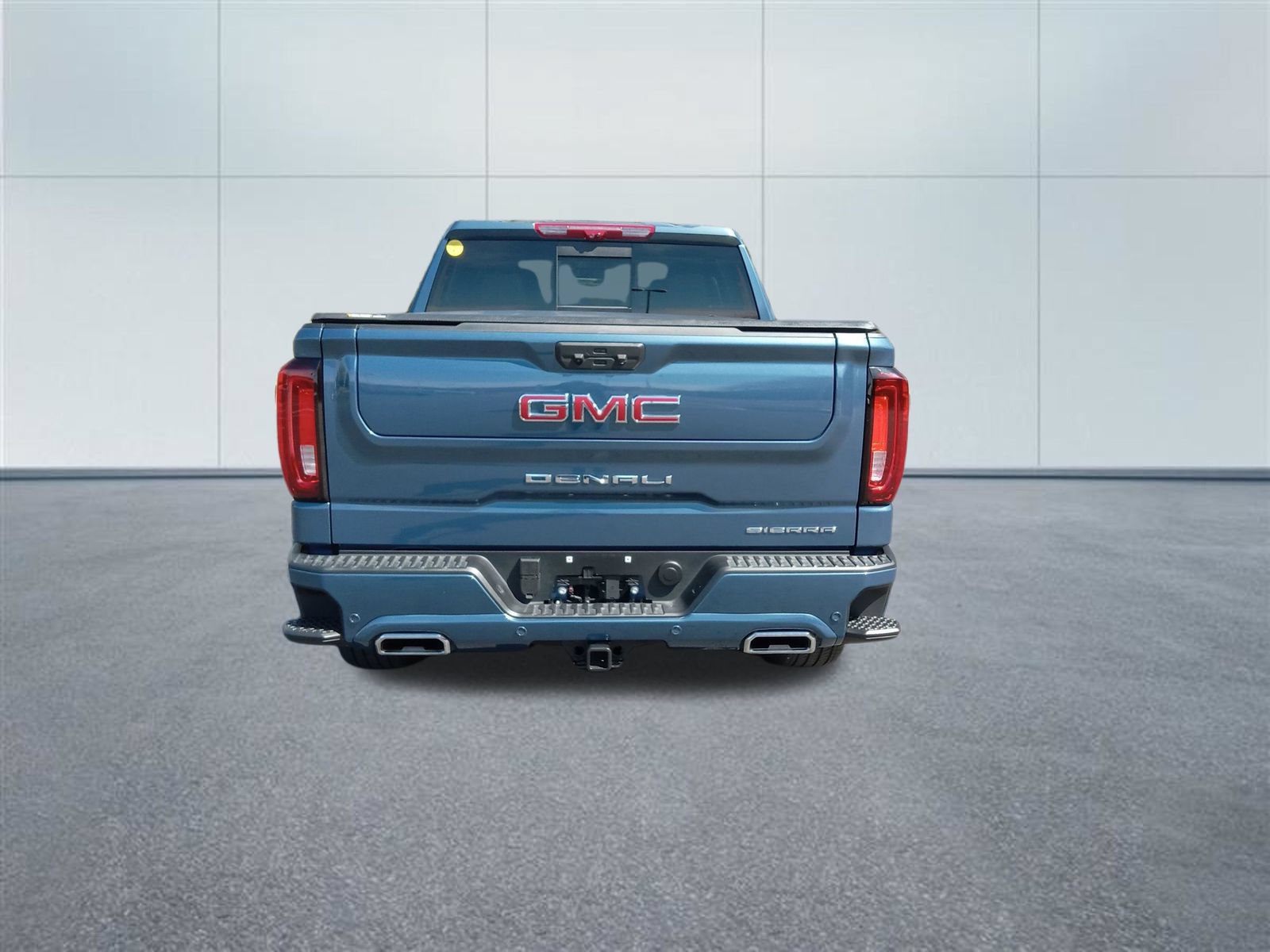Used 2026 GMC Sierra 1500 Denali AWD/4WD image 4