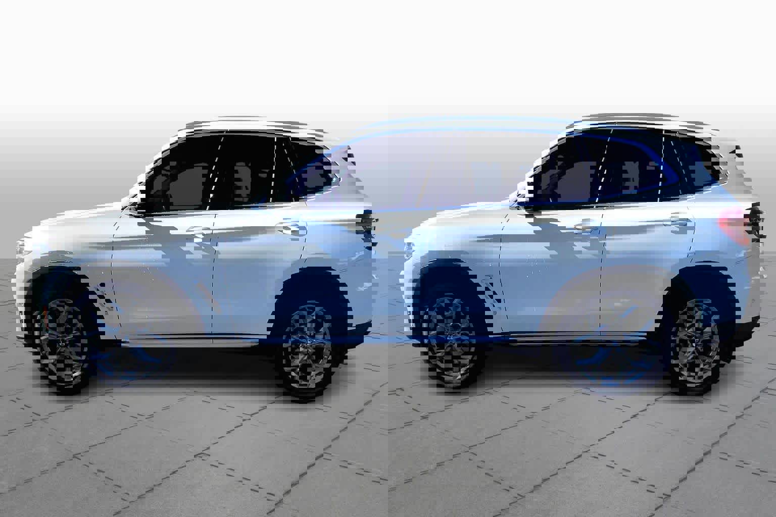 Used 2021 BMW X3 sDrive30i w/ Premium Package image 32