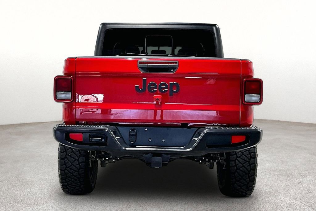 Used 2020 Jeep Gladiator Sport image 6