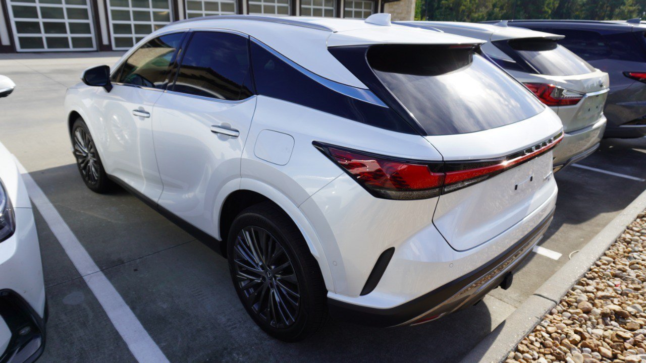 Certified 2025 Lexus RX 350 AWD w/ Convenience Package image 8